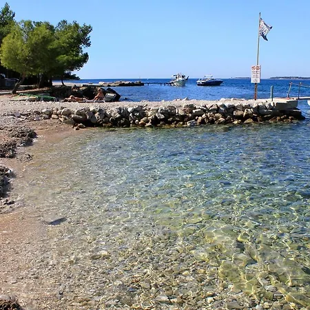 With A Parking Space Stinjan, - 7369 *