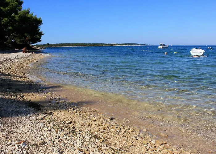 With A Parking Space Stinjan, - 7369 Διαμέρισμα *