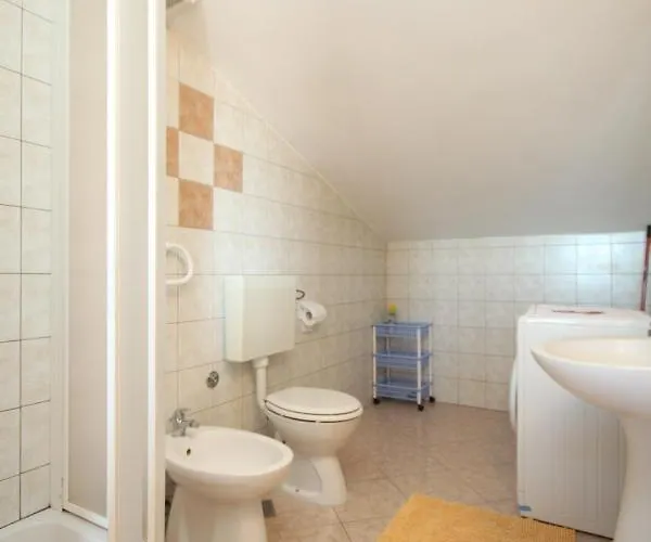 With A Parking Space Stinjan, - 7369 Apartment Pula